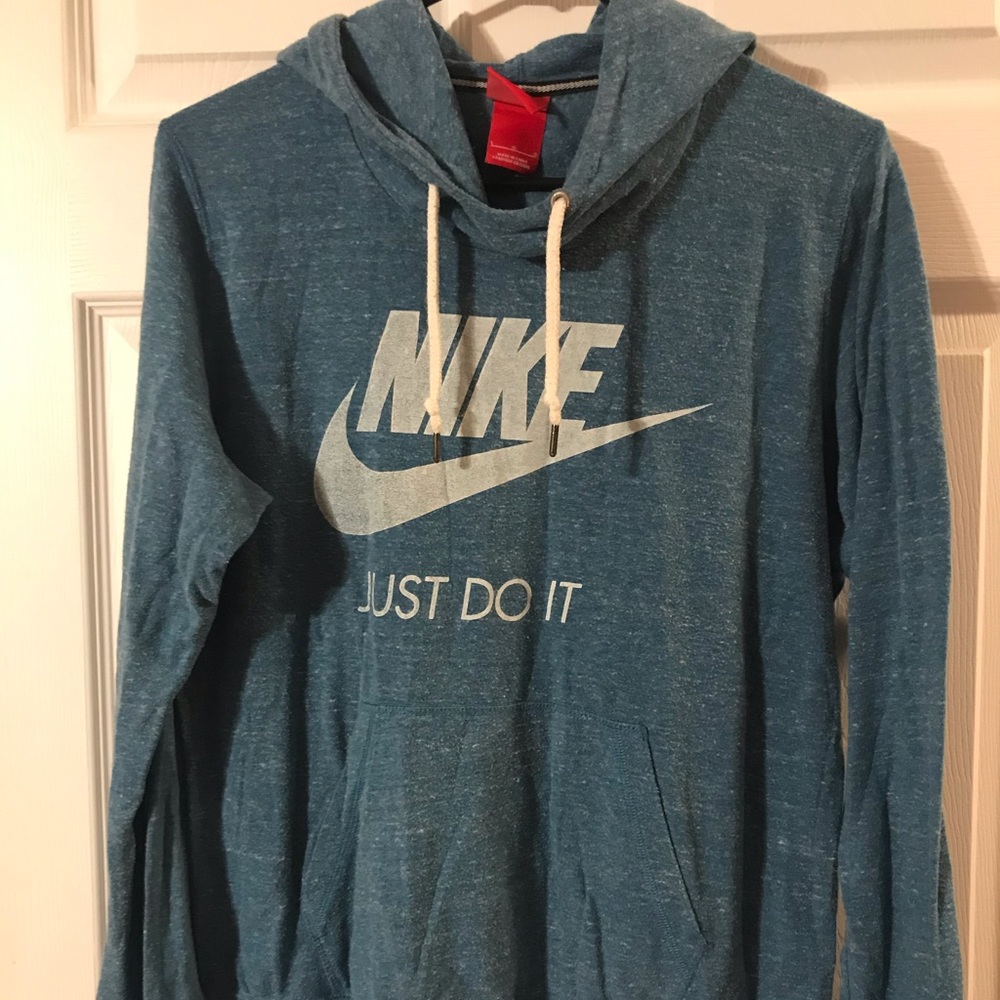 Nike lightweight hoodie